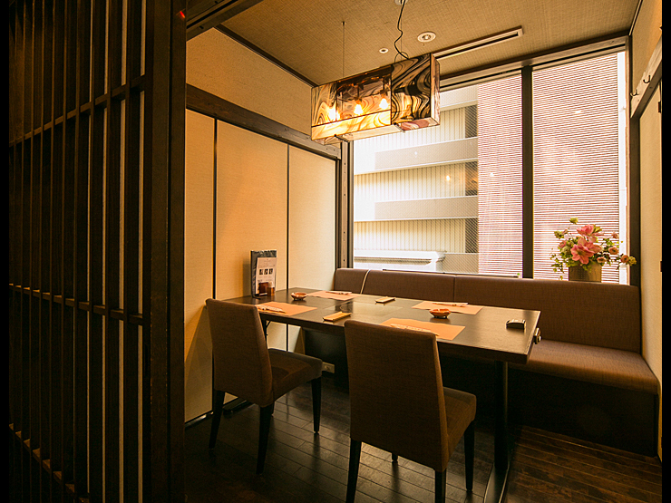 Gyu No Ishizaki (Wagyu Shabushabu And Sukiyaki)